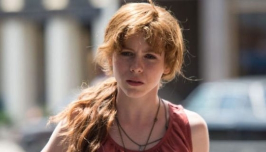 Here are the adult cast members of the IT sequel and who they play