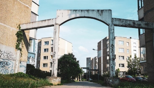 Here's what the Lithuanian neighborhood looks like, where the British filmed Chernobyl Here's what the Lithuanian neighborhood looks like, where the British filmed Chernobyl