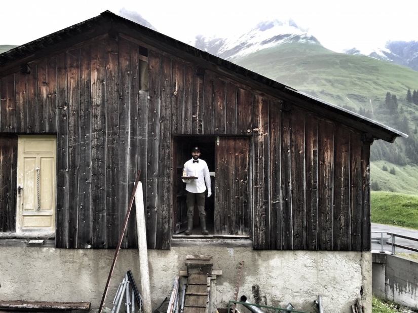 Hotel sin paredes ni techo con la mejor vista de los Alpes suizos