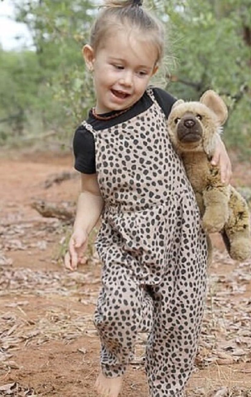 How a 2-year-old baby made friends with wild hyenas