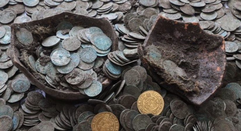 How our ancestors kept money and jewelry without banks and safes