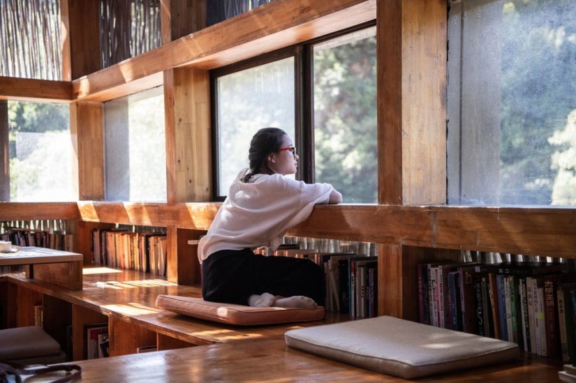 How the Chinese made a rural library fashionable without electricity