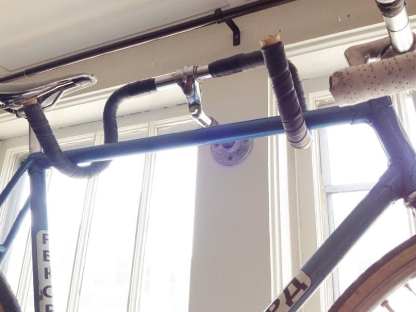 How to store a bicycle at home