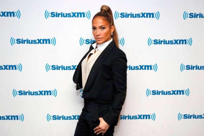 I am a mother bear: talented, successful and strong Jennifer Lopez