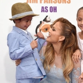 I am a mother bear: talented, successful and strong Jennifer Lopez