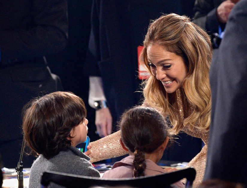 I am a mother bear: talented, successful and strong Jennifer Lopez