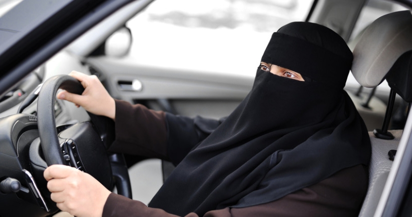 "I am very afraid": Saudi men on lifting the ban on driving cars for women