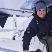 "I give a voice to those who usually don't have one, and this is the most important thing": the difficult life of a homeless photographer with 16 years of experience