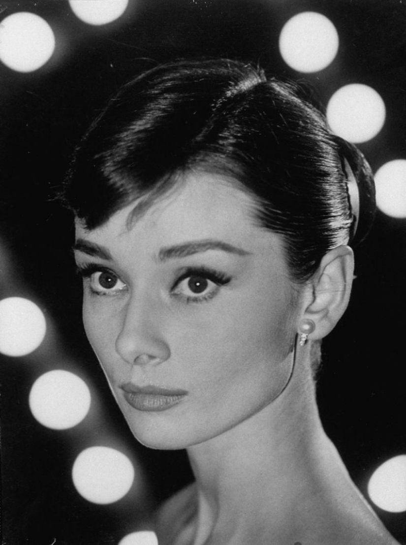 "I was born with an incredible desire for love and a passionate need to give it" (Audrey Hepburn)