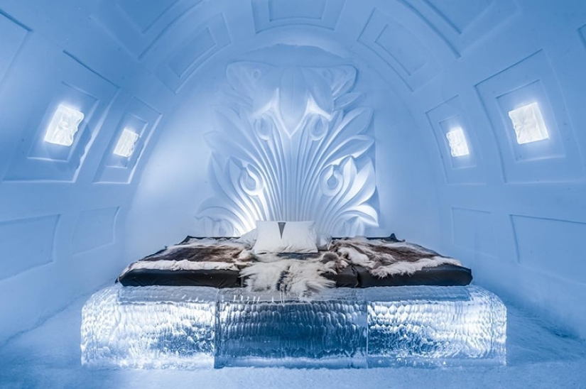 Ice Palaces: the famous hotel made of ice has reopened in Lapland