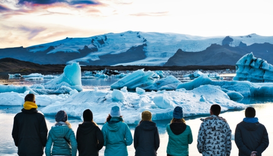 Iceland in the trailer: from the first person Iceland in the trailer: from the first person