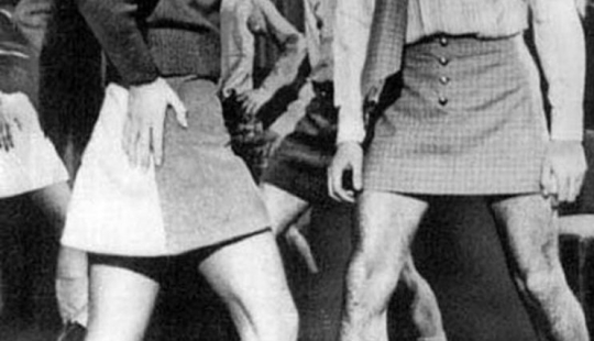 "If I invest in this, my legs will break": a collection of skirts for men of the 1960s
