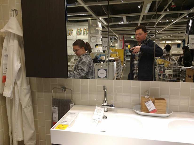 IKEA — Black Hole: Men's secret report on how time disappears