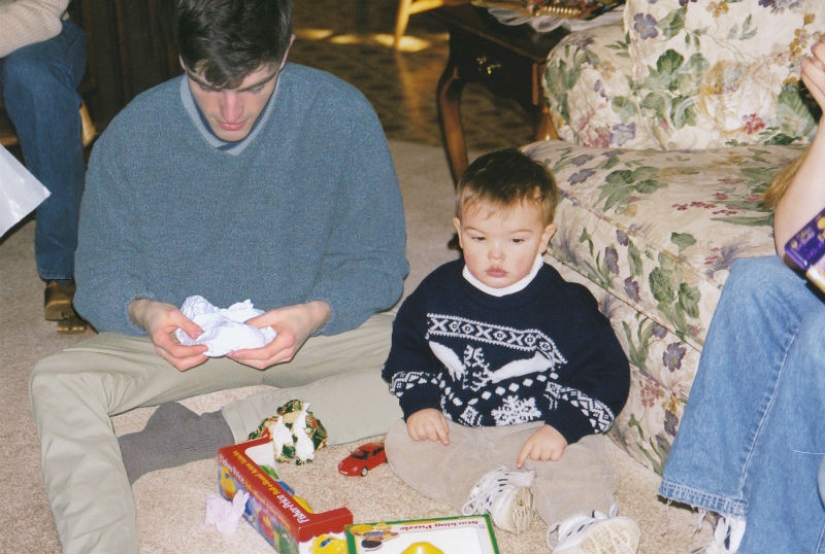 "I'm hanging out with myself": Canadian photoshopped himself to children's photos