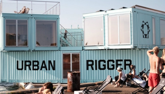 In Copenhagen, students are housed in floating shipping containers for $ 600 a month