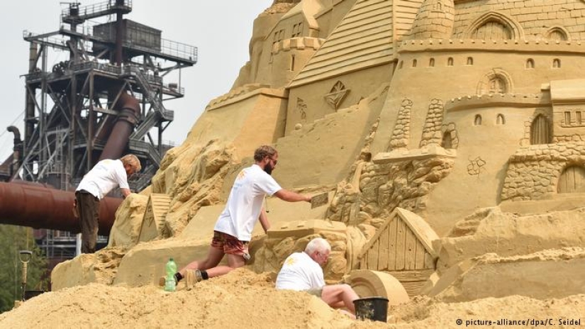 In Germany, the world's largest sand castle was built — the height of a five-story house