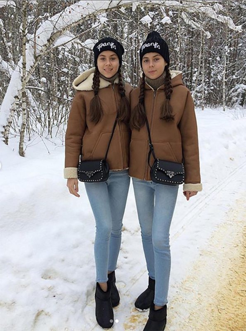 In the captivity of Kashchey: deadly thinness almost killed twin sisters from Russia