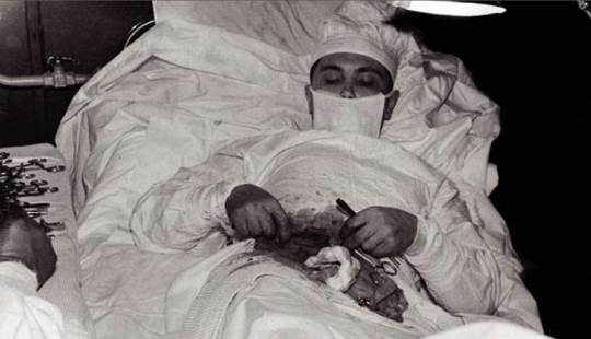Incredible fortitude and courage: how a Russian doctor operated on himself