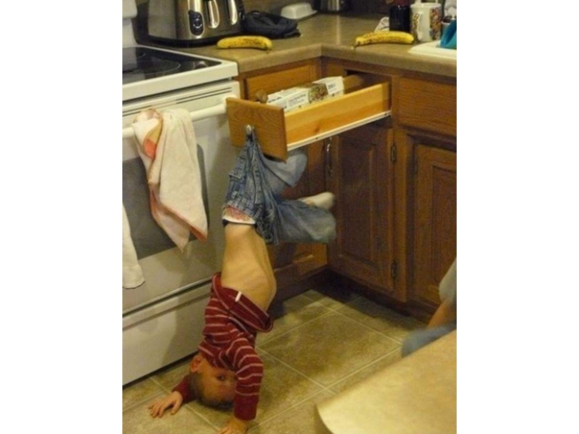 "Innocent" childish pranks. The funniest photo collection ever!