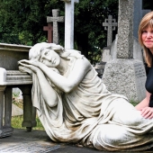 Inspirado por la muerte: por qué una mujer británica va al funeral de extraños