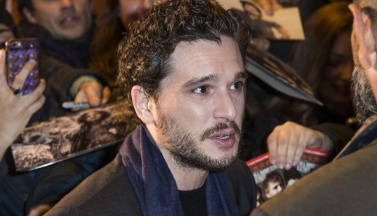 Is Jon Snow ashamed of the failure? After filming, Kit Harington became despondent and got drunk