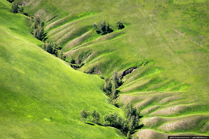 Jakasia desde una altura: Parque Natural Ergaki, Central hidroeléctrica Sayano-Shushenskaya y Abakan