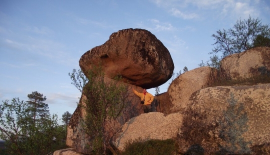 Journey to the land of the Flying Stone Journey to the land of the Flying Stone