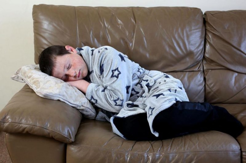 La bella durmiente: Un niño de 11 años fue capturado en un sueño y ahora vive al borde de la realidad y los sueños