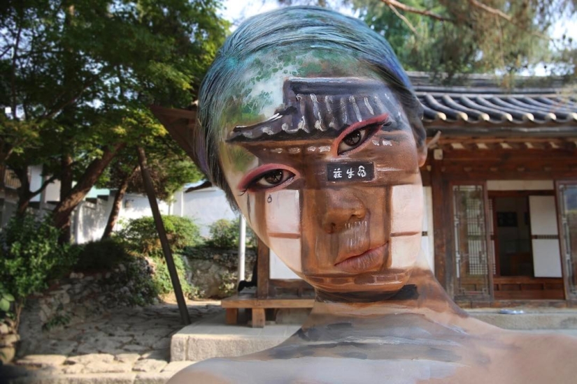 La cara que no puedes creer: la mujer coreana crea ilusiones ópticas en su propio cuerpo