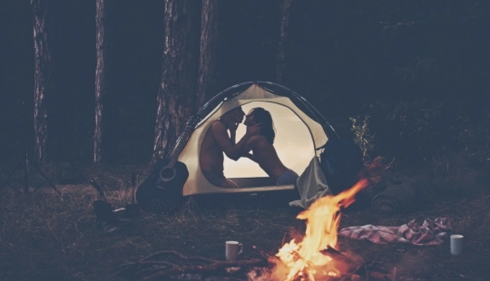 La ciencia del placer: cómo una mujer británica aprendió a alcanzar el orgasmo después de una semana en un campamento sexual La ciencia del placer: cómo una mujer británica aprendió a alcanzar el orgasmo después de una semana en un campamento sexual