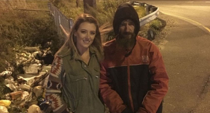 La niña recaudó $200,000 para un hombre sin hogar que gastó los últimos $20 en ella