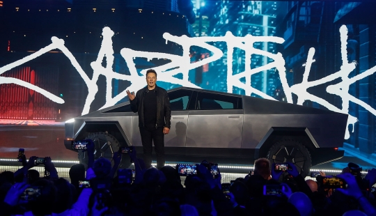Ladrillo con ruedas: Tesla presentó la camioneta eléctrica Cybertruck, la red respondió con memes