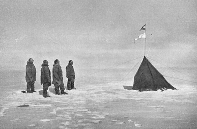 Las 9 teorías de conspiración más asombrosas de la Antártida