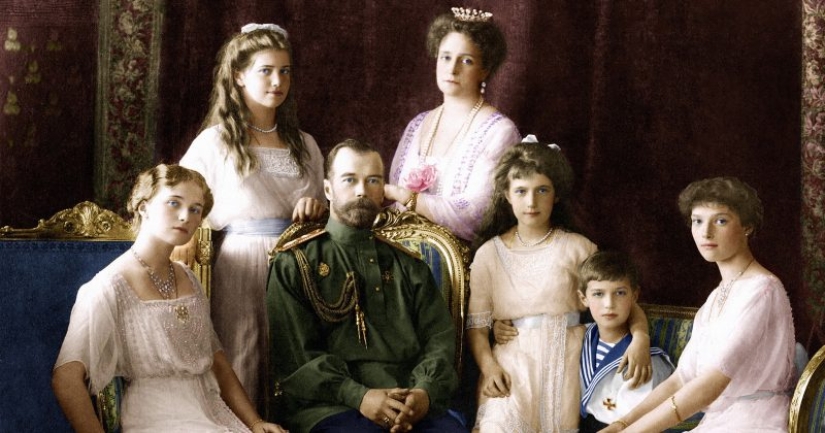 Lee lived the family of the Russian Emperor royally and where are the billions of the Romanovs?