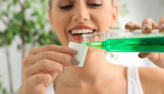 ¿Lo estás haciendo bien? Un video sobre cómo cepillarse los dientes sorprendió a los usuarios de las redes sociales