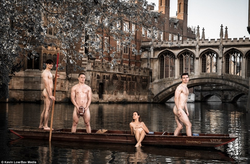 Lo que no puedes hacer por la caridad: estudiantes de Cambridge desnudos para el calendario