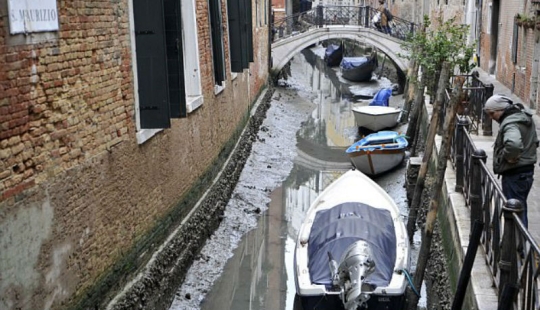 Los legendarios canales de Venecia se están secando debido a un clima anormal