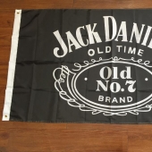 Los suizos tomaron el logotipo de Jack Daniel's para la bandera de ISIS y temían vivir al lado de un terrorista