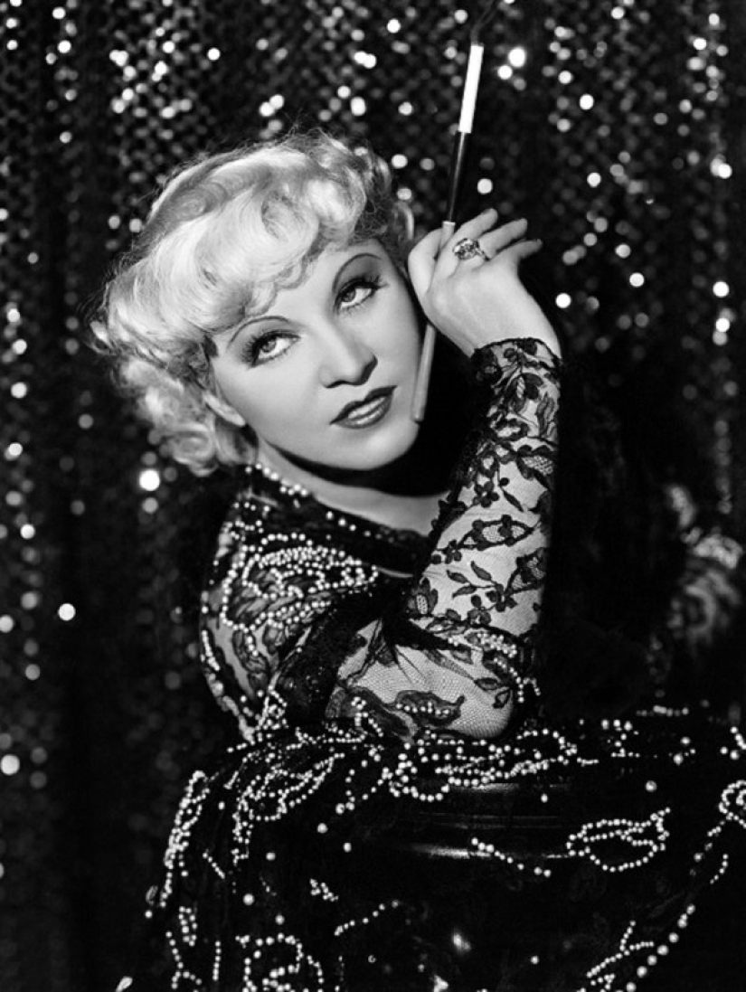 Mae West is a scandalous actress who became America's first sex symbol