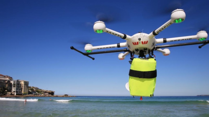 Malibu rescuers are no longer in business: in Australia, a drone saved drowning people for the first time