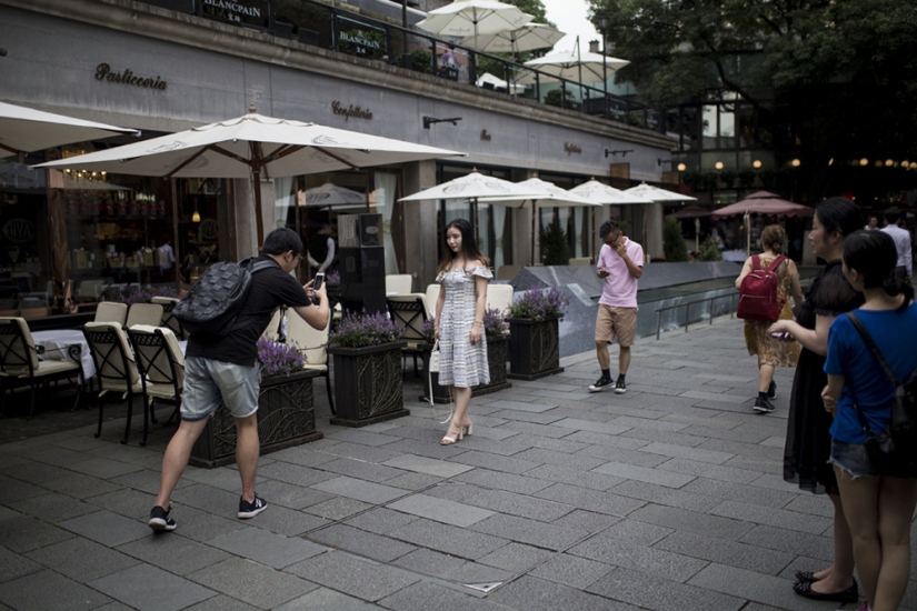 "Markets of love": how women are looking for marriage partners in China