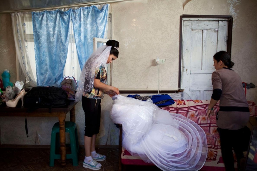 Marriageable girls: how do underage brides live in Georgia