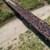 Mass exodus from Venezuela: Thousands of people are fleeing hunger and crime in neighboring Colombia