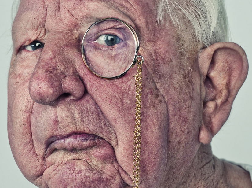 "Me fascina el misterio que esconden los rostros": los expresivos retratos de Billy Plummer