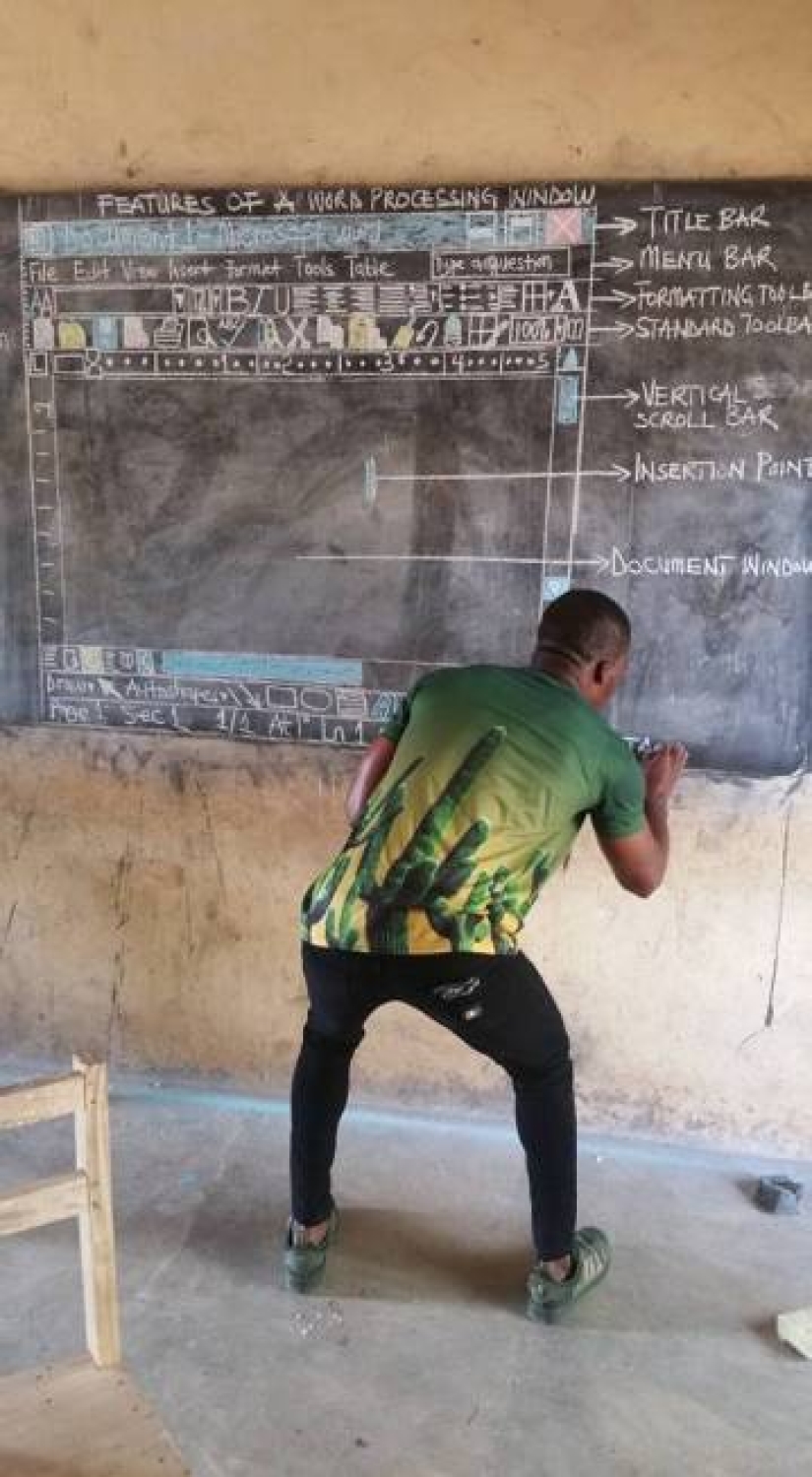 Microsoft Word, blackboard, chalk: photo of a computer science teacher at a village school in Ghana flew around social networks