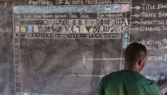 Microsoft Word, blackboard, chalk: photo of a computer science teacher at a village school in Ghana flew around social networks