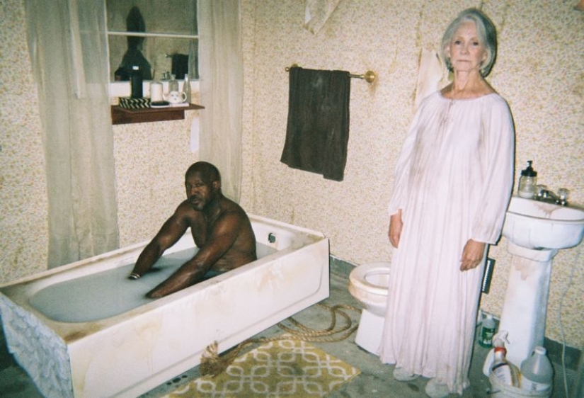 Milk baths under the supervision of granny. Who are these people and