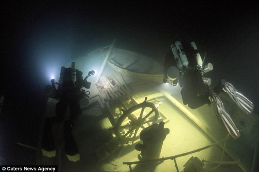 Mini-Titanic: fascinantes fotos submarinas del barco que se hundió hace 107 años