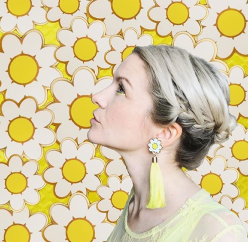 Miss Sunshine: mujer estadounidense de 35 años se rodeó de amarillo