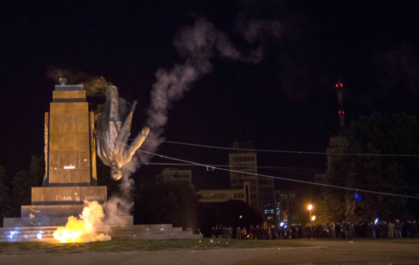 Monumentos a Vladimir Lenin en todo el mundo